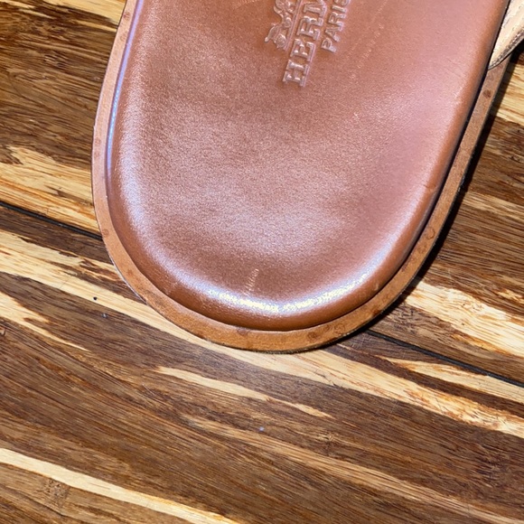 Hermès Men’s Thong Sandals main image 6